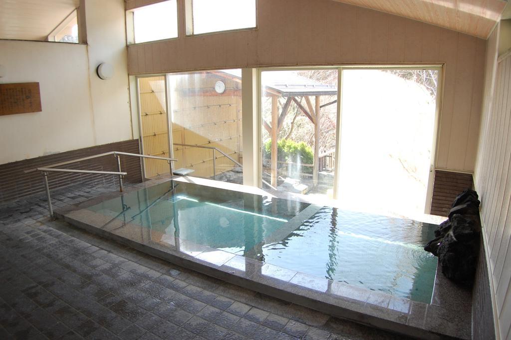 Sawatari Onsen Miyataya Ryokan Nakanojo Bagian luar foto