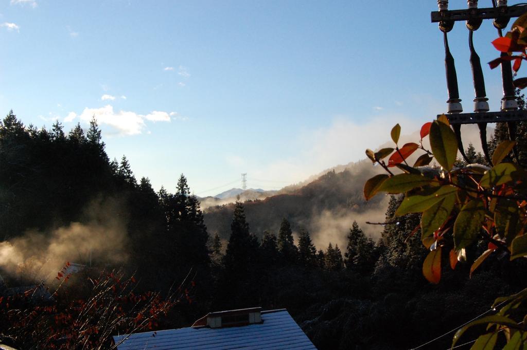 Sawatari Onsen Miyataya Ryokan Nakanojo Bagian luar foto