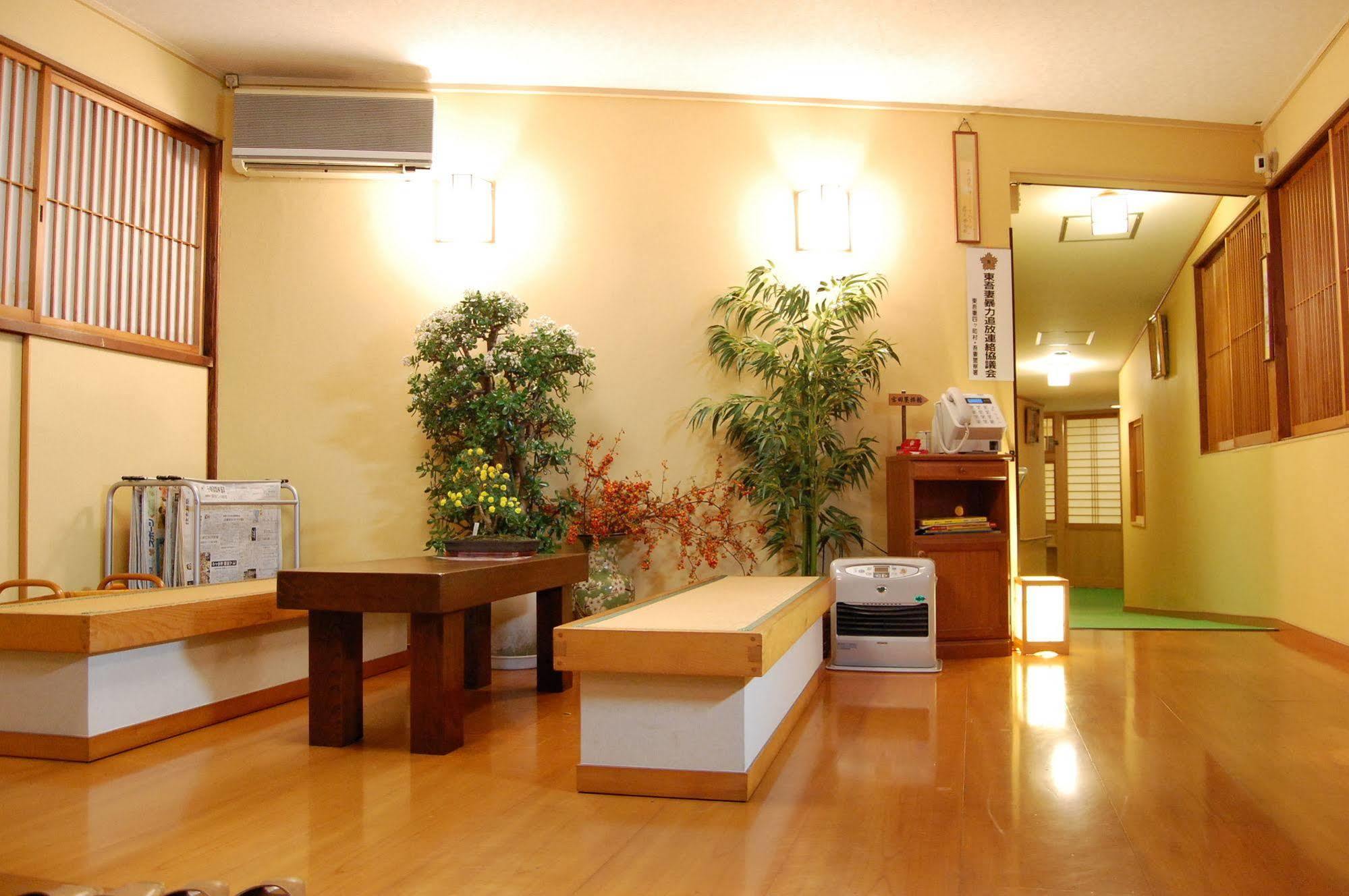 Sawatari Onsen Miyataya Ryokan Nakanojo Bagian luar foto
